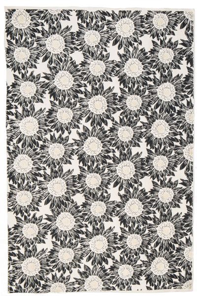 Wrap-Flowers Black and Gold on Natural