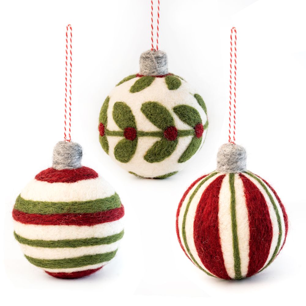 [GI-XD-SBA005] Charity Decoration Set-Felt Green and Red Decorative Baubles